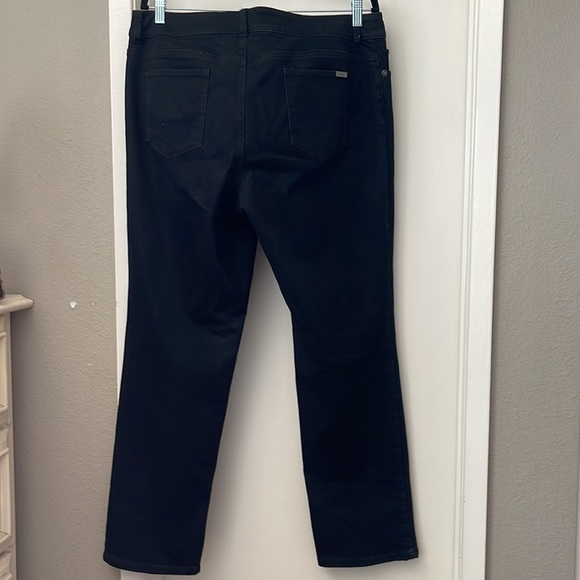 Euc Chico’s So Sliming Jeans. - Picture 3 of 6